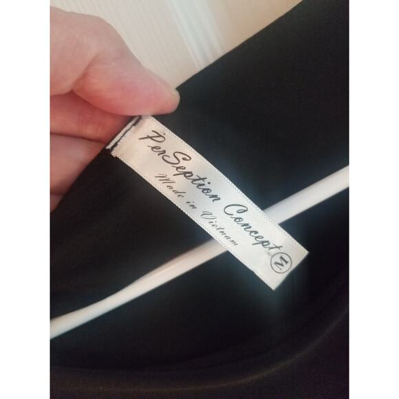 Women's Sleeveless Peacock Dress Size M Asymmetrical Bottom - Picture 6 of 7